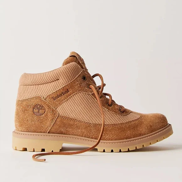 Timberland Nellie Chukka Boots - Picture 3 of 10